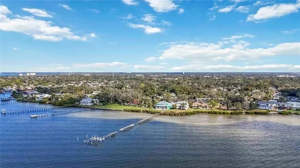 $3,400,000 | 2207 5th Street West, Palmetto, FL 34221