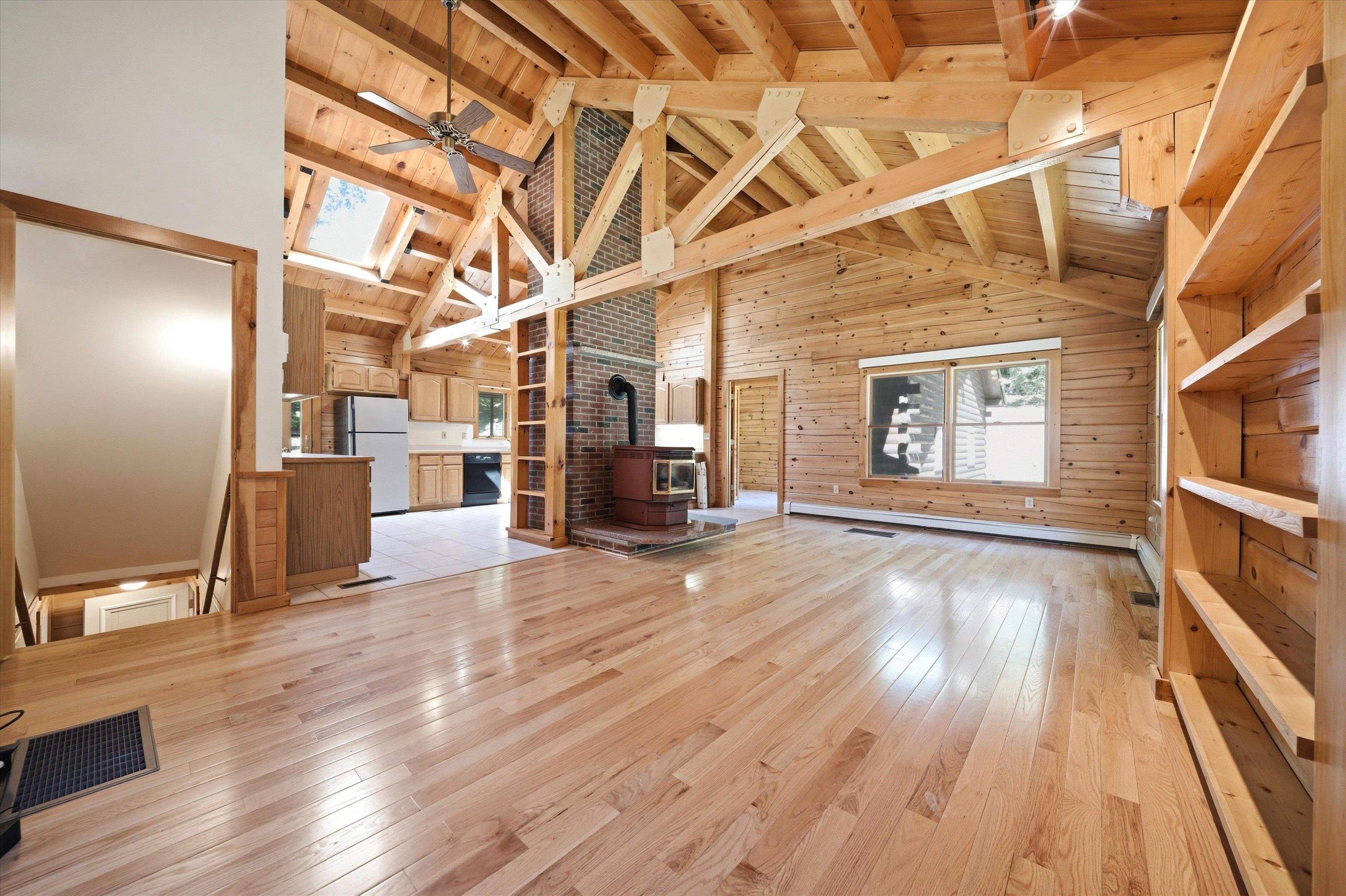 20 McCollum Road New Boston, NH 03070 - Photo 4 of 49