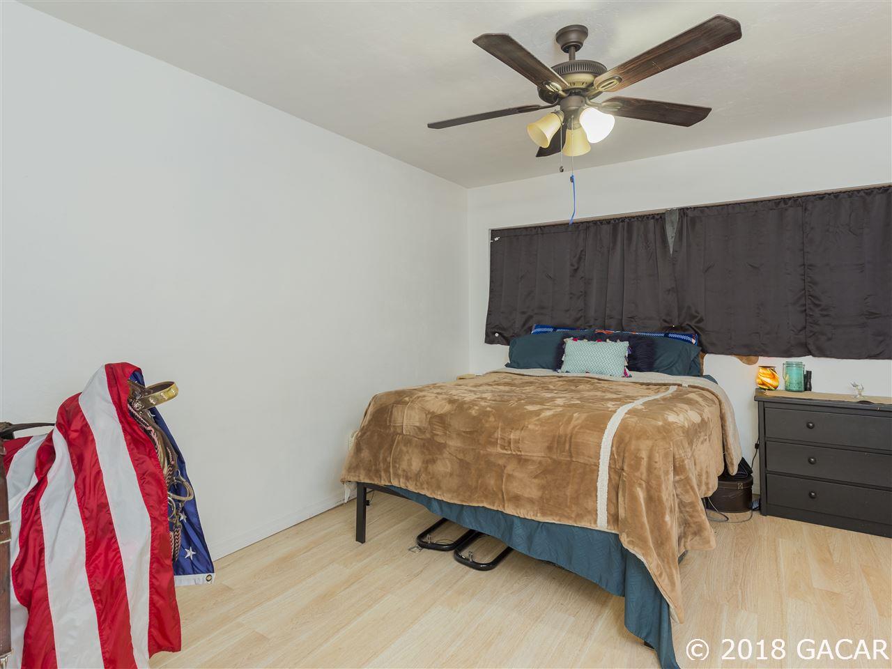 7019 Southwest 44 Avenue Gainesville, FL 32608 - Photo 12 of 17