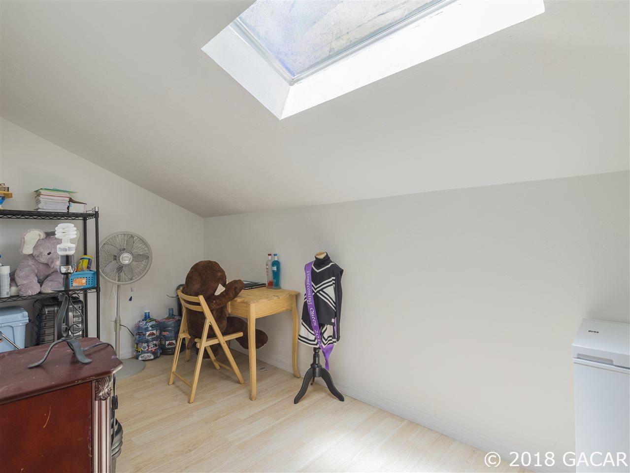 7019 Southwest 44 Avenue Gainesville, FL 32608 - Photo 13 of 17
