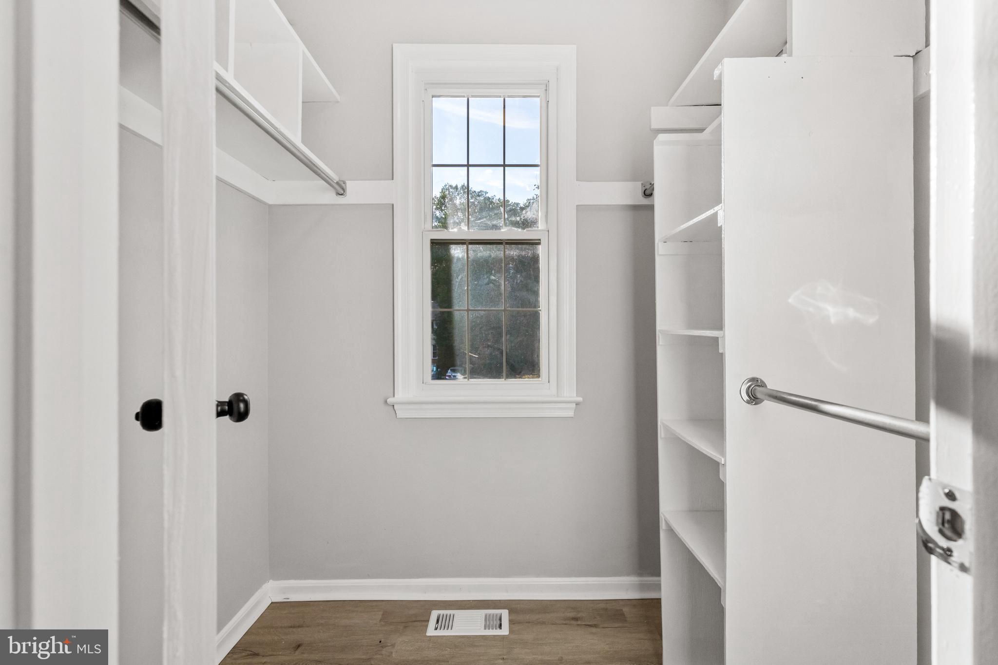 12657 English Orchard Court Silver Spring, MD 20906 - Photo 25 of 48 Walk-in closet!