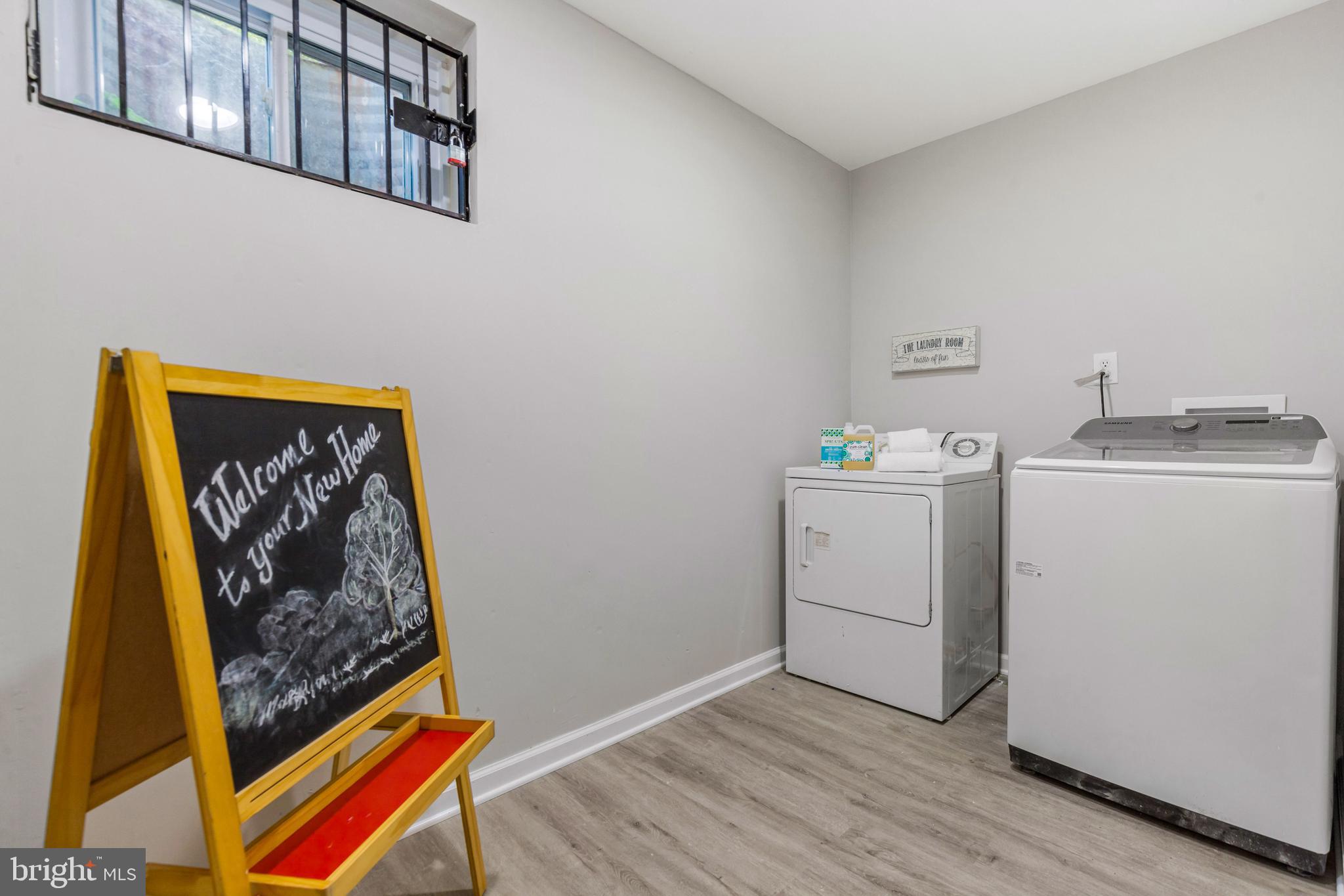 12657 English Orchard Court Silver Spring, MD 20906 - Photo 41 of 48 Laundry room!