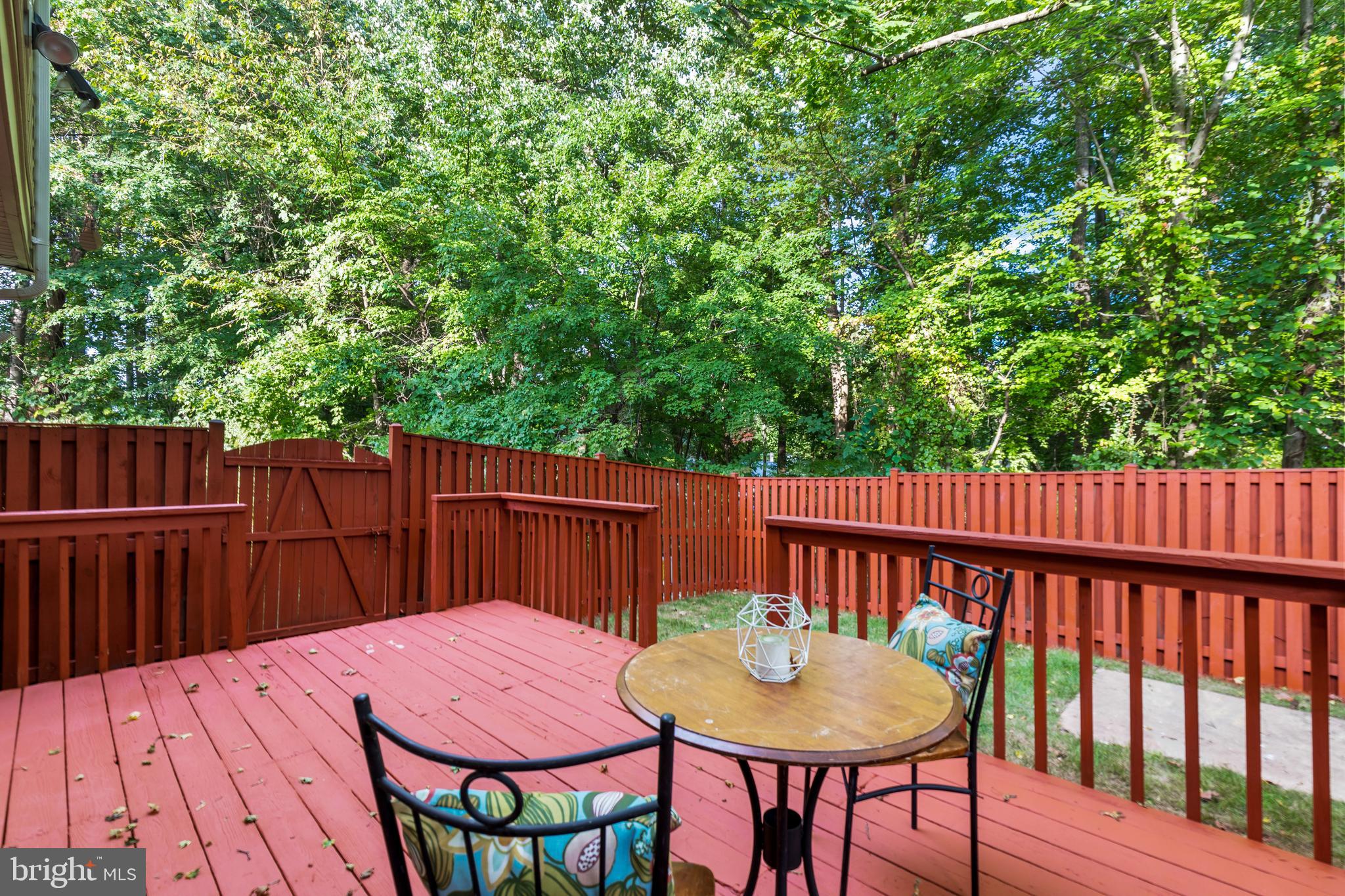 12657 English Orchard Court Silver Spring, MD 20906 - Photo 45 of 48 Great wooden deck!