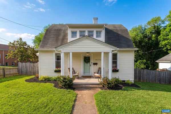 $475,000 | 902 St Clair Avenue, Charlottesville, VA 22901