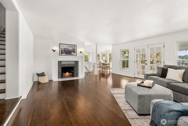 $1,795,000 | 9144 Edgewater Drive Southwest, Lakewood, WA 98499