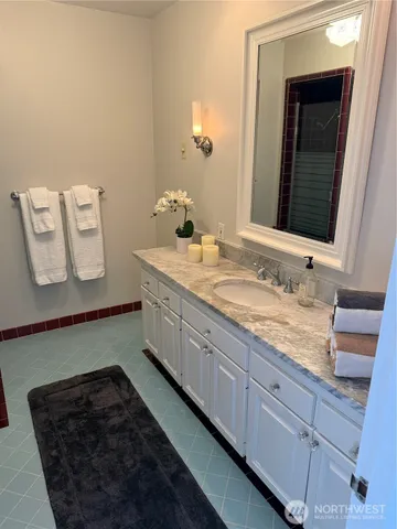 $1,795,000 | 9144 Edgewater Drive Southwest, Lakewood, WA 98499