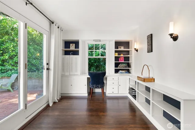 $1,795,000 | 9144 Edgewater Drive Southwest, Lakewood, WA 98499