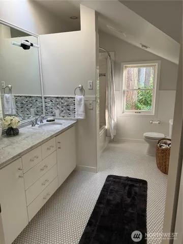 $1,795,000 | 9144 Edgewater Drive Southwest, Lakewood, WA 98499