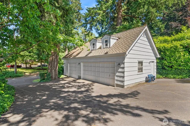 $1,795,000 | 9144 Edgewater Drive Southwest, Lakewood, WA 98499