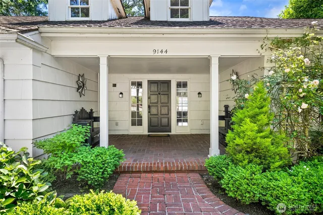 $1,795,000 | 9144 Edgewater Drive Southwest, Lakewood, WA 98499