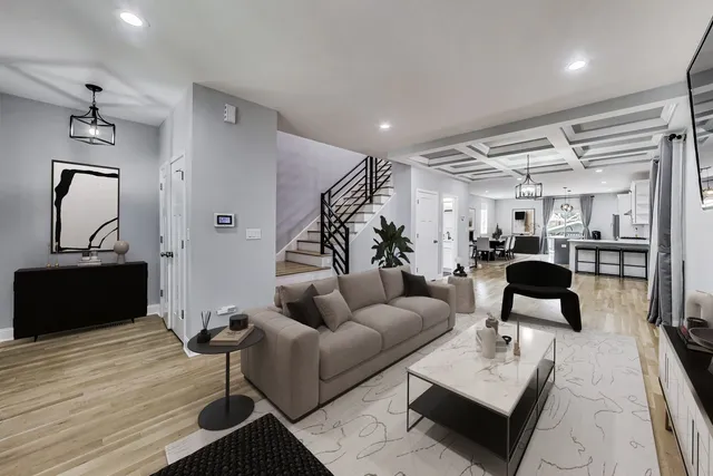 $627,500 | 1336 Wesley Avenue, Berwyn, IL 60402