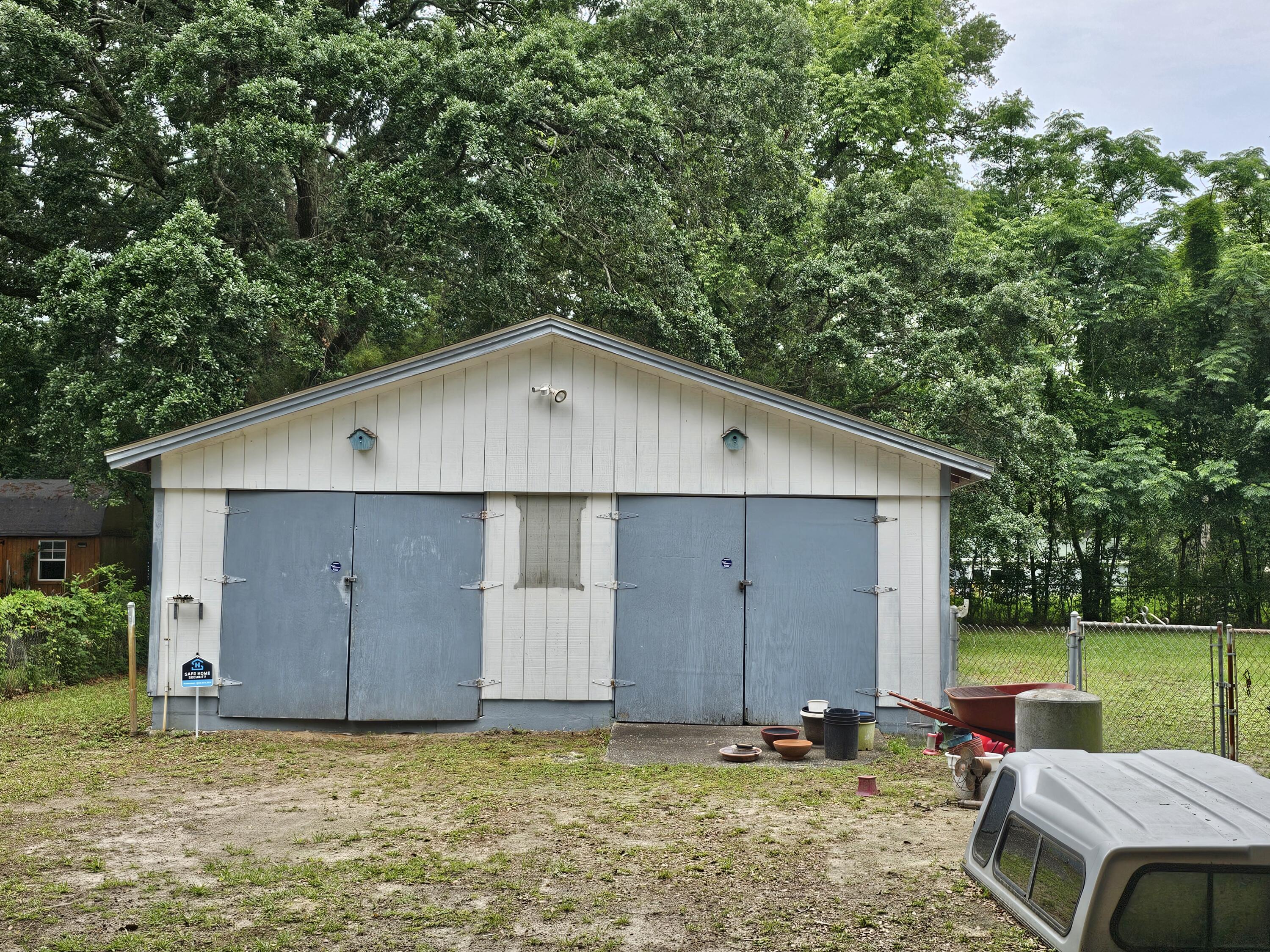 1259 Stone Post Road Charleston, SC 29412 - Photo 5 of 9 20240517_125648