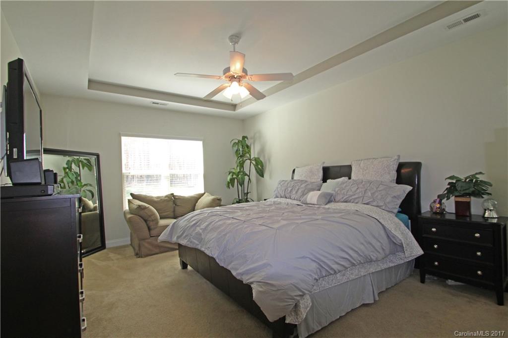 11008 Greenhead View Road Charlotte, NC 28262 - Photo 11 of 21 Gallery Image 11