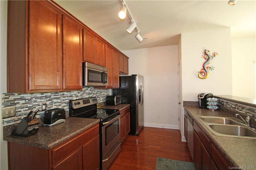 11008 Greenhead View Road Charlotte, NC 28262 - Photo 8 of 21 Gallery Image 8