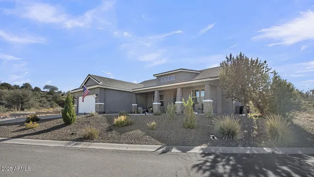 $519,900 | 6095 North Stratford Court, Rimrock, AZ 86335