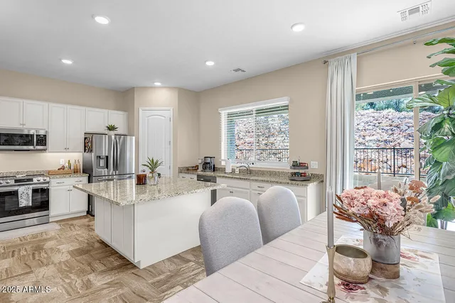 $519,900 | 6095 North Stratford Court, Rimrock, AZ 86335