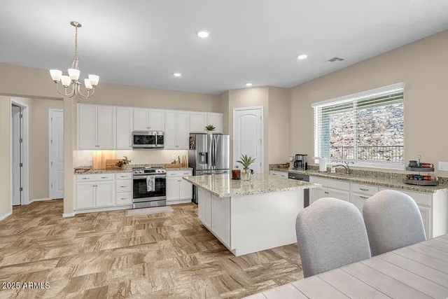 $519,900 | 6095 North Stratford Court, Rimrock, AZ 86335