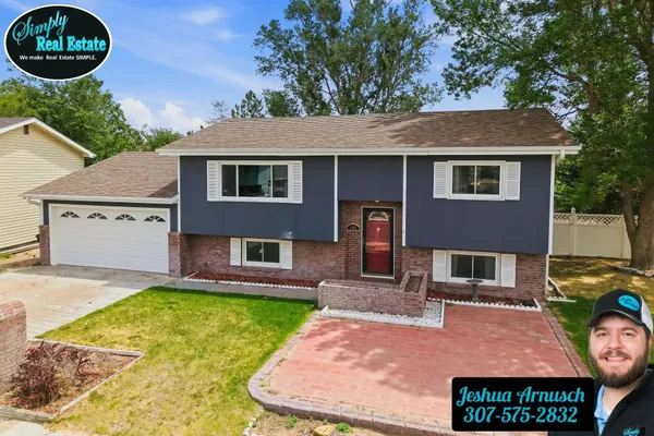 $260,000 | 121 Park Ln Drive, Torrington, WY 82240