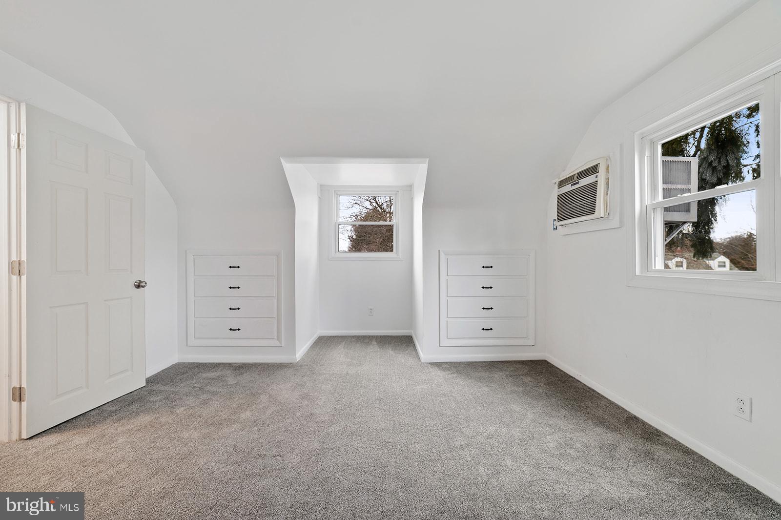 107 Roberts Road Brookhaven, PA 19015 - Photo 29 of 47 Gallery Image 29