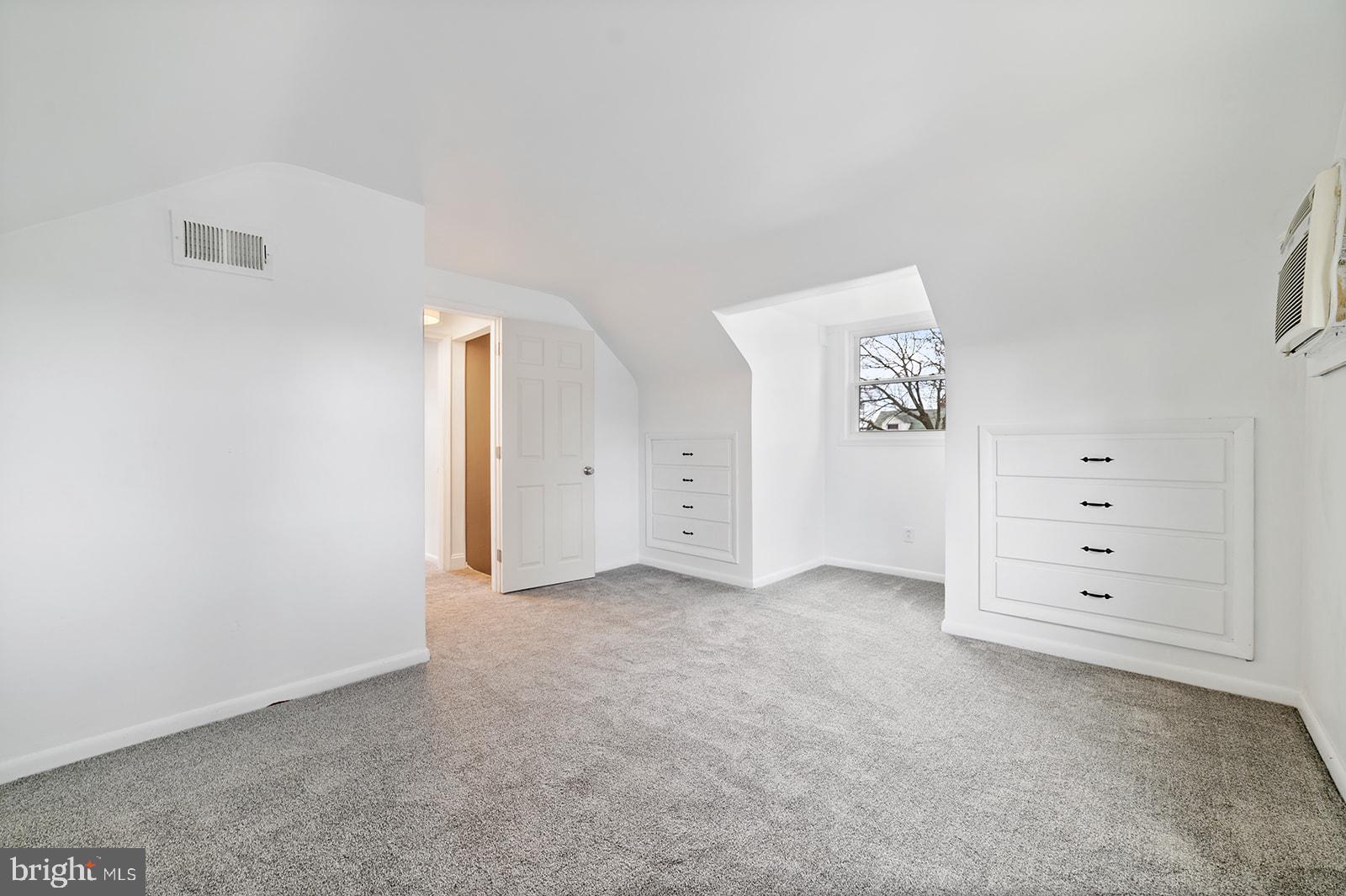 107 Roberts Road Brookhaven, PA 19015 - Photo 30 of 47 Gallery Image 30