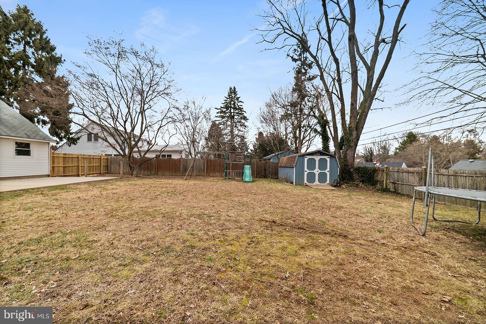 107 Roberts Road Brookhaven, PA 19015 - Photo 43 of 47 Gallery Image 43