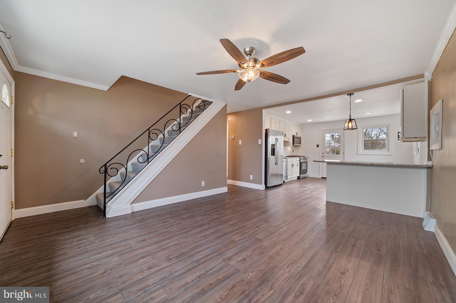 107 Roberts Road Brookhaven, PA 19015 - Photo 9 of 47 Gallery Image 9