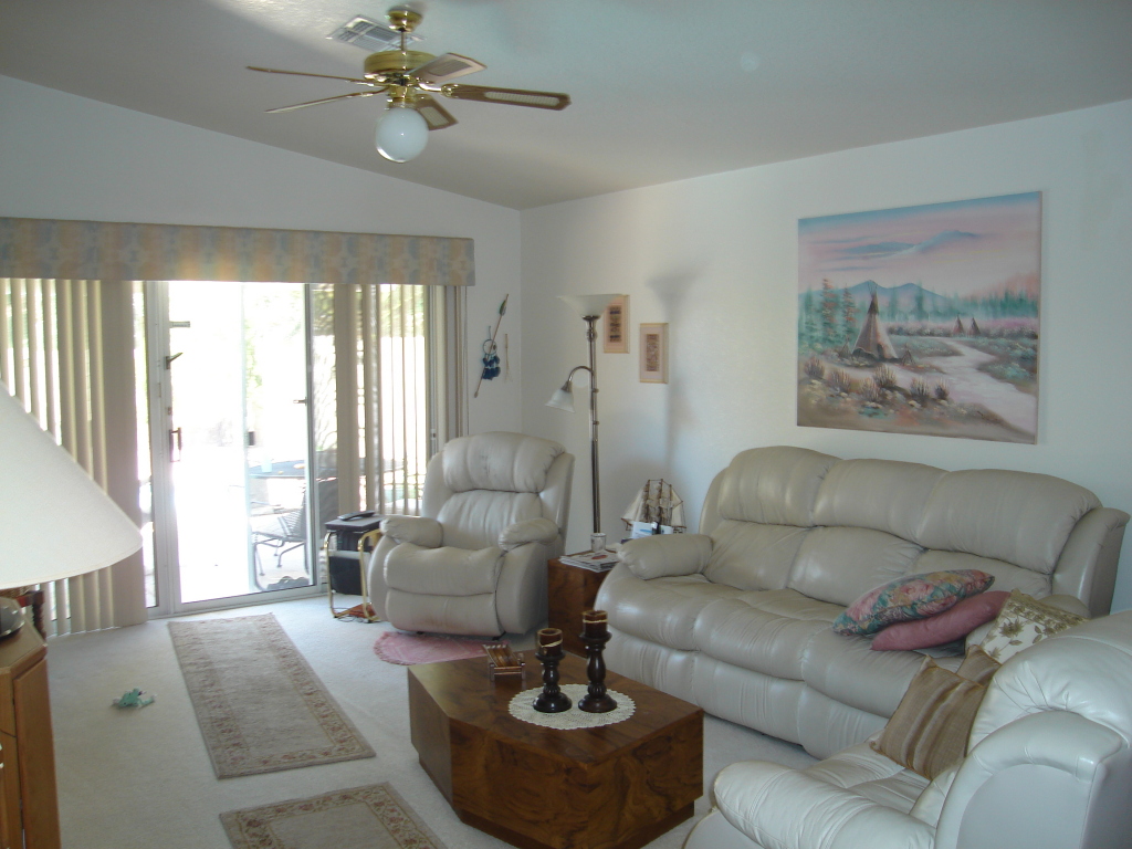 16634 North 35th Street Phoenix, AZ 85032 - Photo 6 of 26 FAMILY ROOM