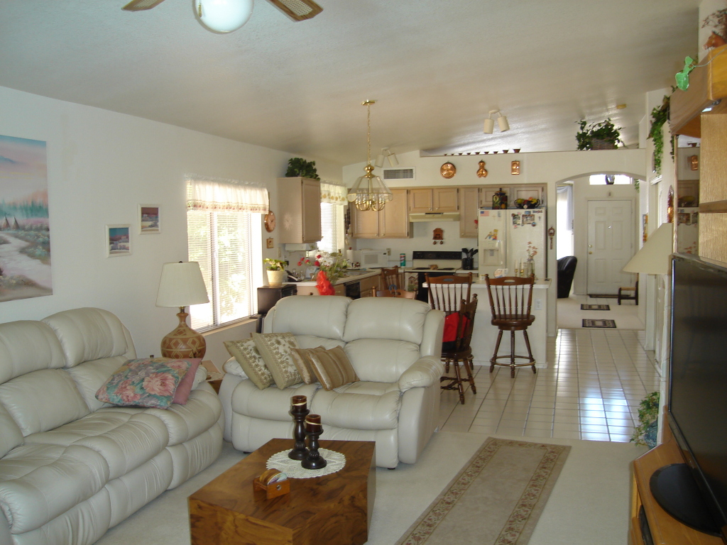 16634 North 35th Street Phoenix, AZ 85032 - Photo 7 of 26 Family Room 2
