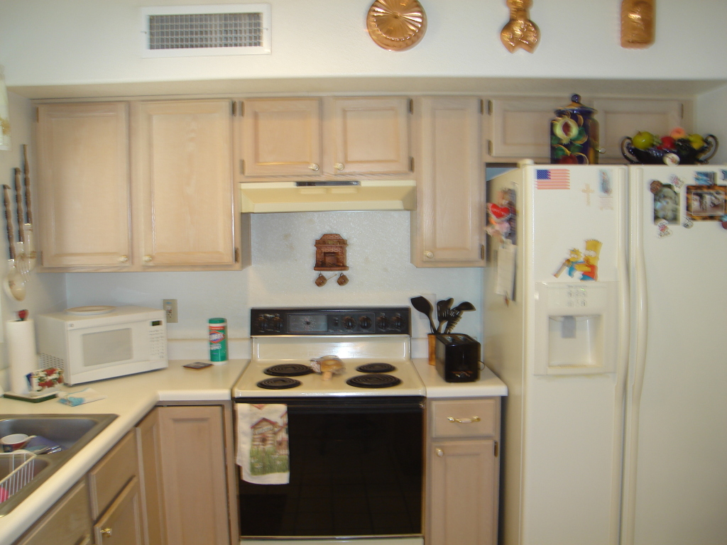16634 North 35th Street Phoenix, AZ 85032 - Photo 10 of 26 KITCHEN 2