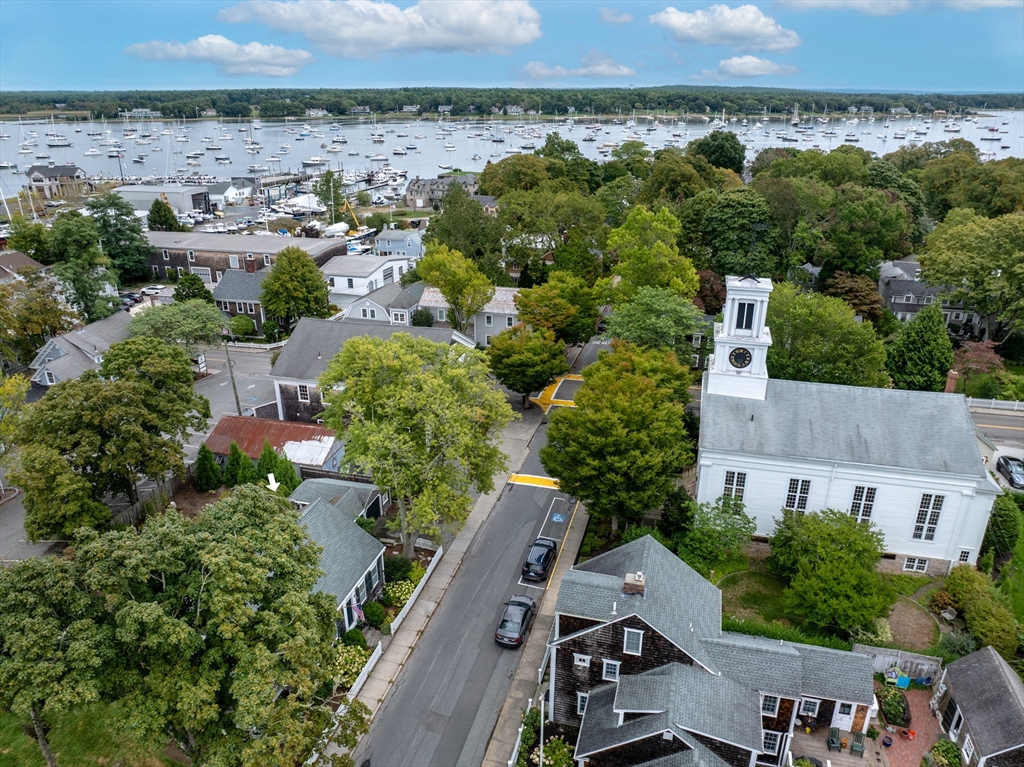 31 Main Street Marion, MA 02738 - Photo 5 of 29 an aerial view of multiple house
