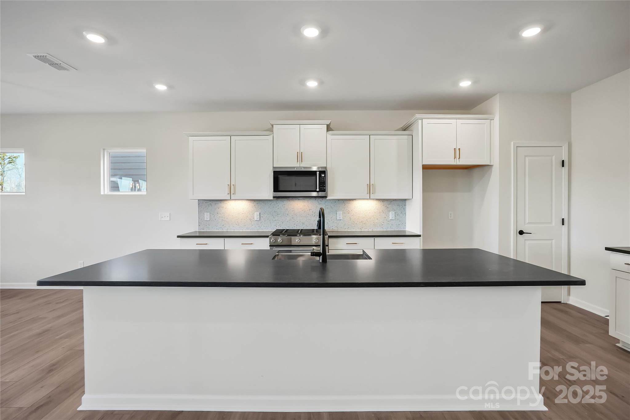 13705 Roderick Drive, Unit 194 Huntersville, NC 28078 - Photo 7 of 18 Gallery Image 7