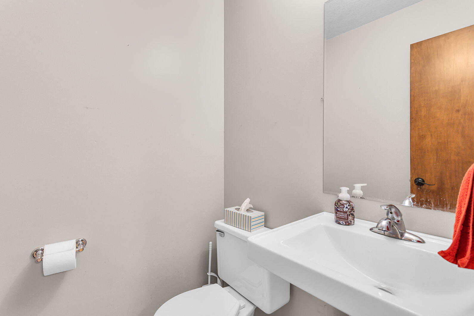 7473 Hunters Ridge Drive Jackson, MI 49201 - Photo 20 of 71 16-web-or-mls-0N0A1724