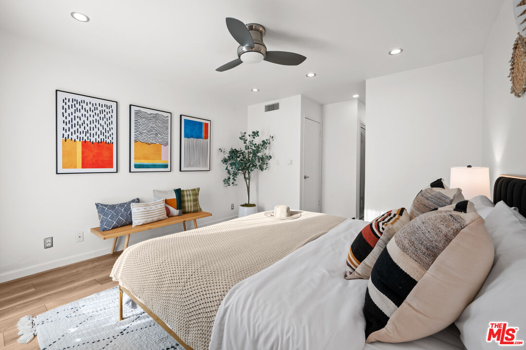 950 North Kings Road, Unit 342 West Hollywood, CA 90069 - Photo 16 of 48
