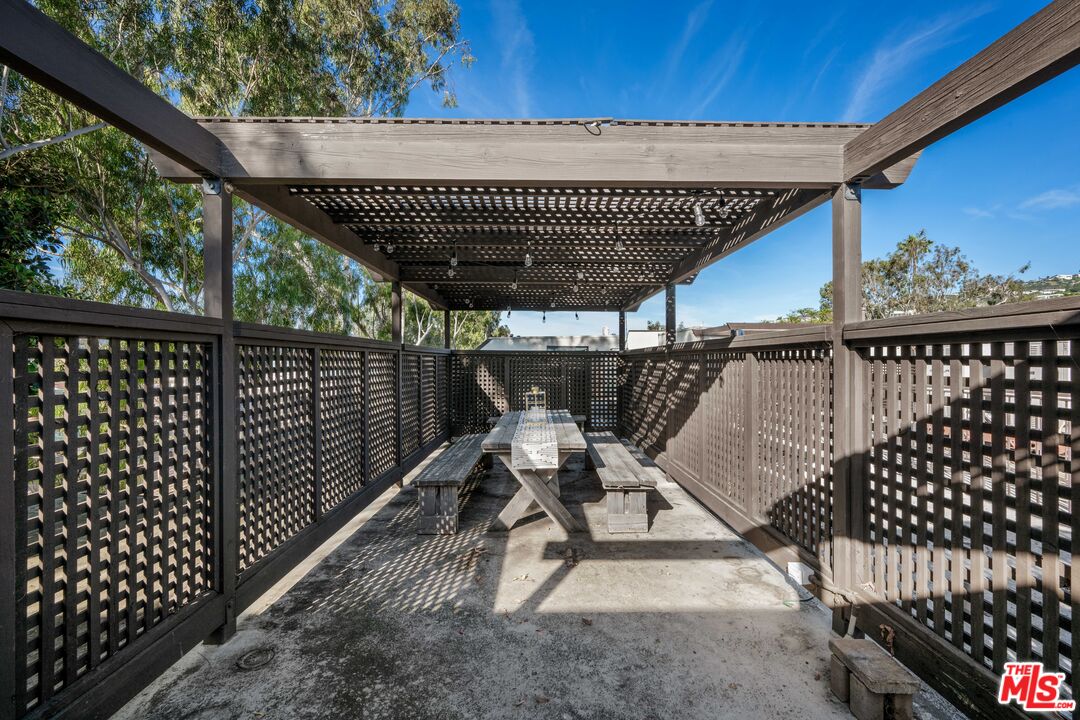 950 North Kings Road, Unit 342 West Hollywood, CA 90069 - Photo 35 of 48