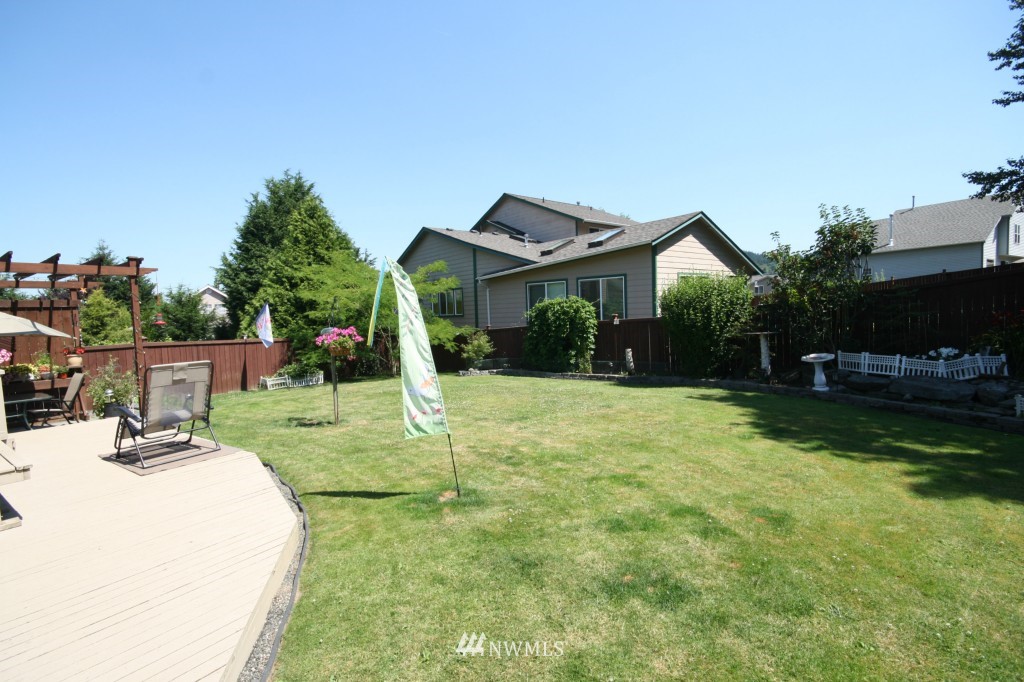 3900 Magrath Road Bellingham, WA 98226 - Photo 2 of 12