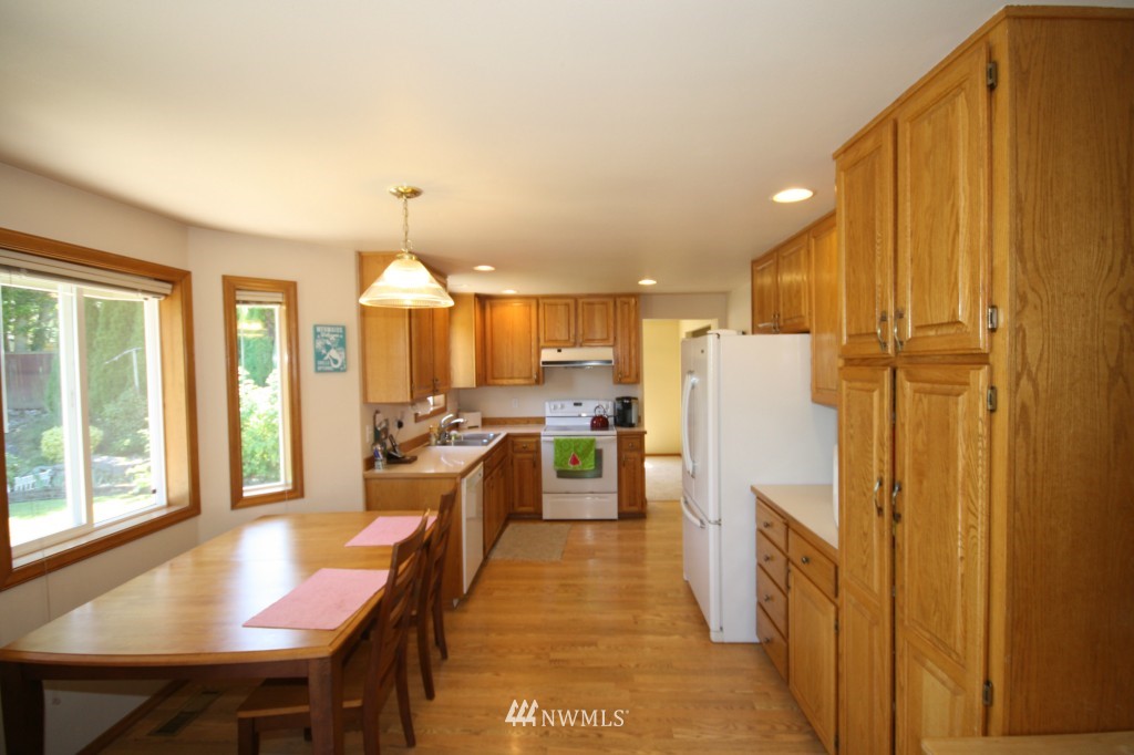 3900 Magrath Road Bellingham, WA 98226 - Photo 8 of 12