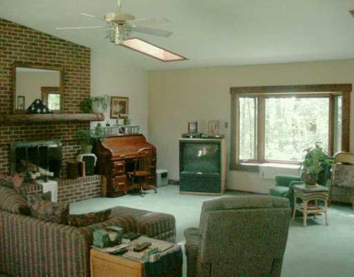145 Dehaven Road Beaver Falls, PA 15010 - Photo 3 of 5 Living Room.
