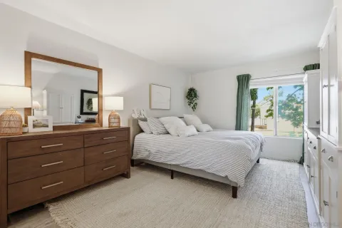 $599,000 | 4600 Lamont Street, Unit 212, San Diego, CA 92109