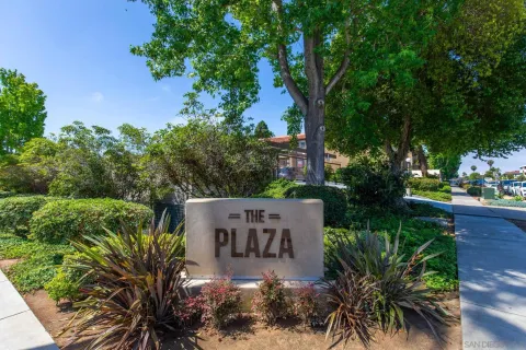 $599,000 | 4600 Lamont Street, Unit 212, San Diego, CA 92109