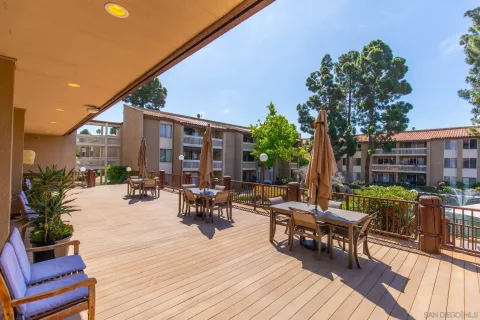 $599,000 | 4600 Lamont Street, Unit 212, San Diego, CA 92109