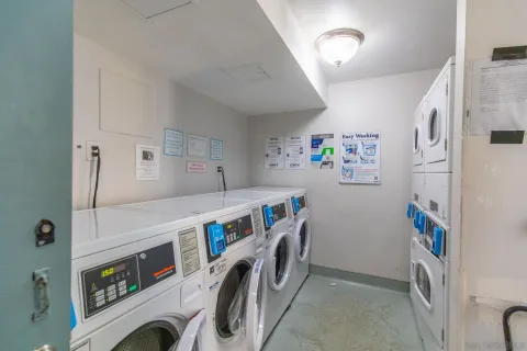 $599,000 | 4600 Lamont Street, Unit 212, San Diego, CA 92109