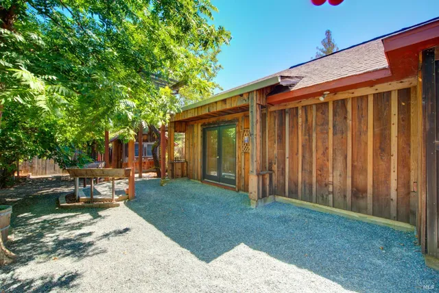 $1,399,000 | 1503 Tainter Street, St. Helena, CA 94574