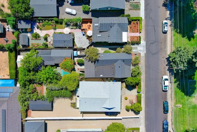 $1,399,000 | 1503 Tainter Street, St. Helena, CA 94574