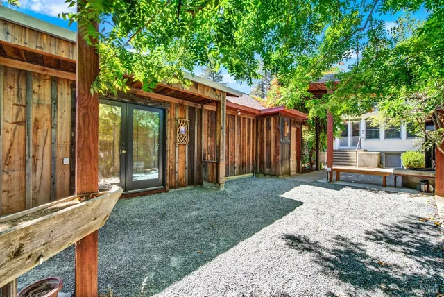 $1,399,000 | 1503 Tainter Street, St. Helena, CA 94574