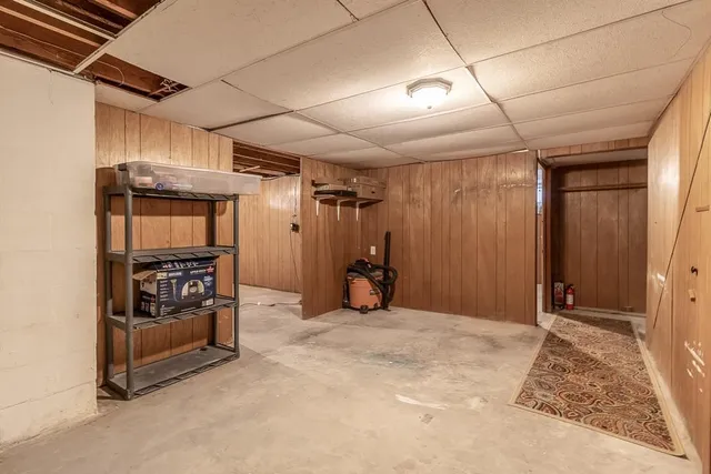 $169,900 | 711 East Blue Earth Street, Lake Crystal, MN 56055