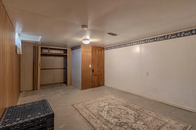 $169,900 | 711 East Blue Earth Street, Lake Crystal, MN 56055