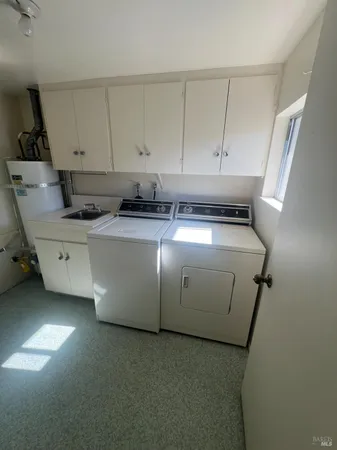 $2,700 | 341 Rockgreen Place, Santa Rosa, CA 95409