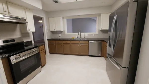 $2,545 | 12800 Briar Forest Drive, Unit 111, Houston, TX 77077