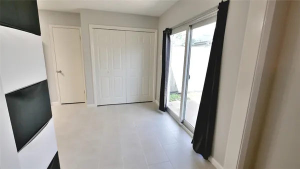 $2,545 | 12800 Briar Forest Drive, Unit 111, Houston, TX 77077