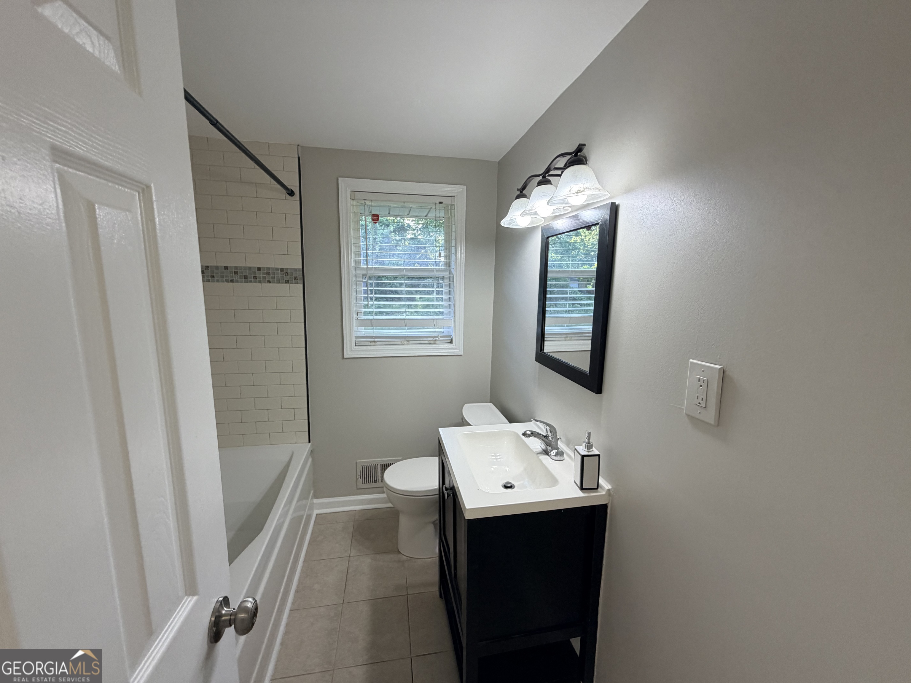 3567 Brookfield Lane Decatur, GA 30032 - Photo 10 of 18